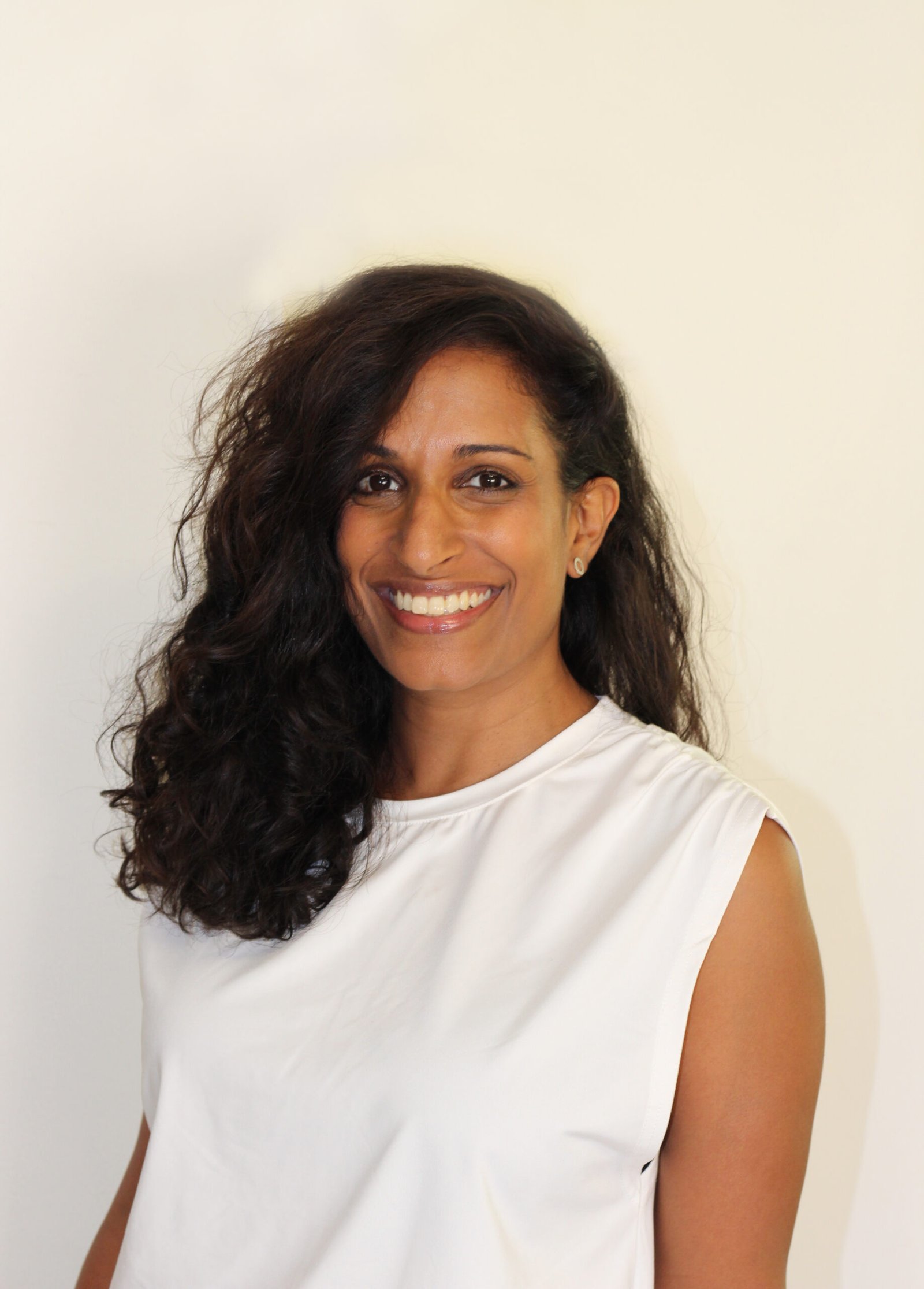 INTO | אימון וסדנאות לצמיחה אישית | סדנאות פוטותרפיה לצמיחה אישית